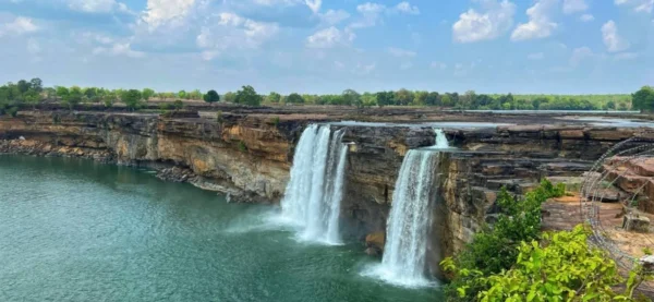 Uttar Pradesh Tour - 06 Days (Varanasi- Prayagraj- Chitrakoot- Ayodhya Tour) - Image 3